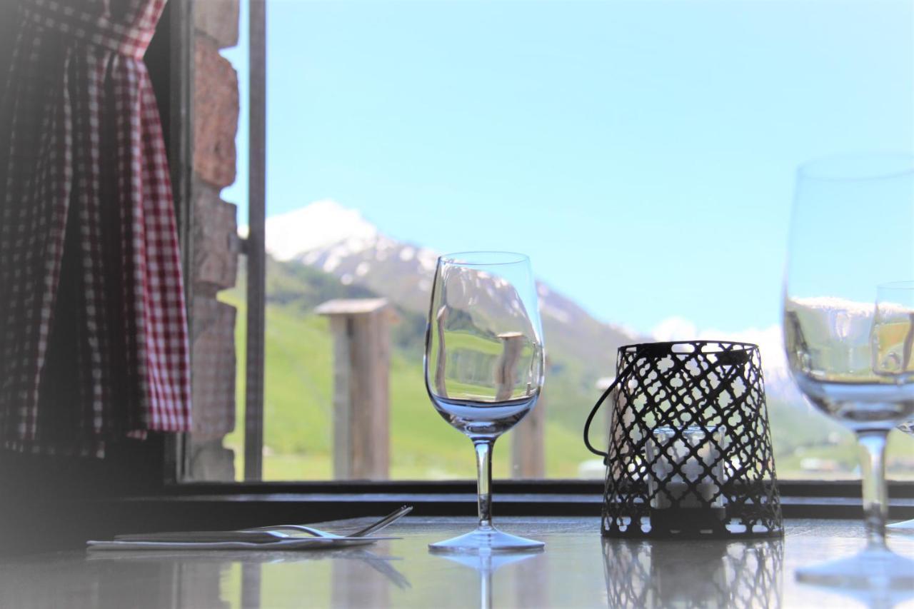 Hotel Aurora Andermatt Dış mekan fotoğraf